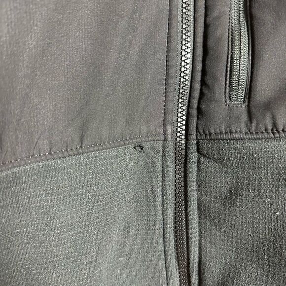 CLEARANCE! Men’s Black The North Face Jacket Size XL VGUC - Picture 5 of 6